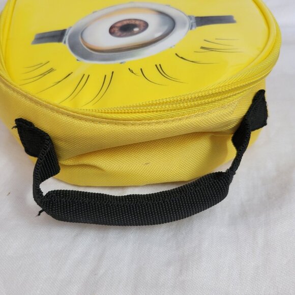 Thermos Lunch Bag insulated Despicable Me Minions zip closure padded handle EUC - Picture 4 of 8